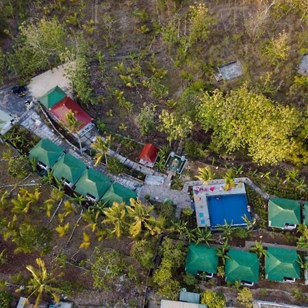 Kubu Reot Taman Asri Villa Batumadeg Kültér fotó