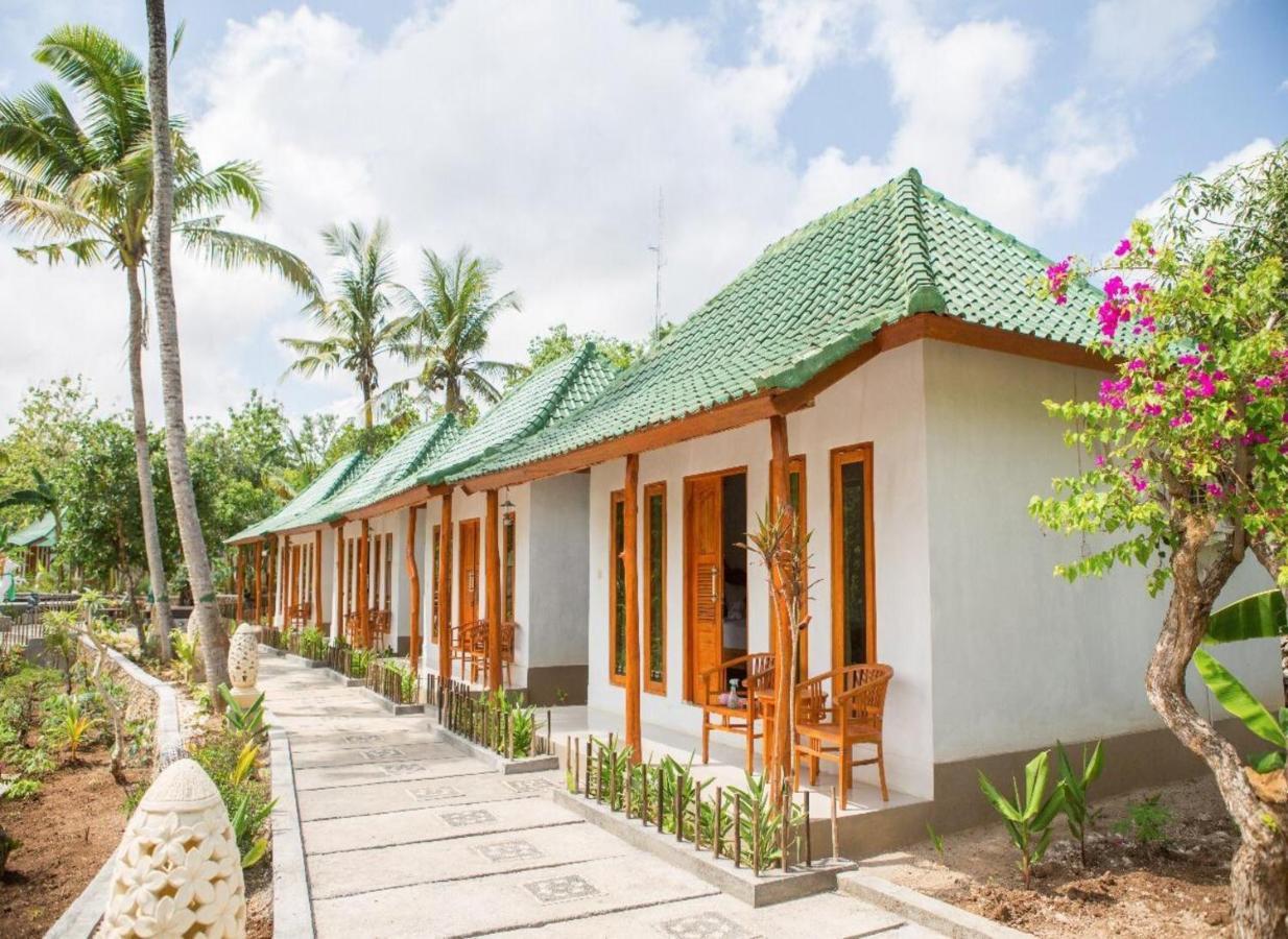 Kubu Reot Taman Asri Villa Batumadeg Kültér fotó