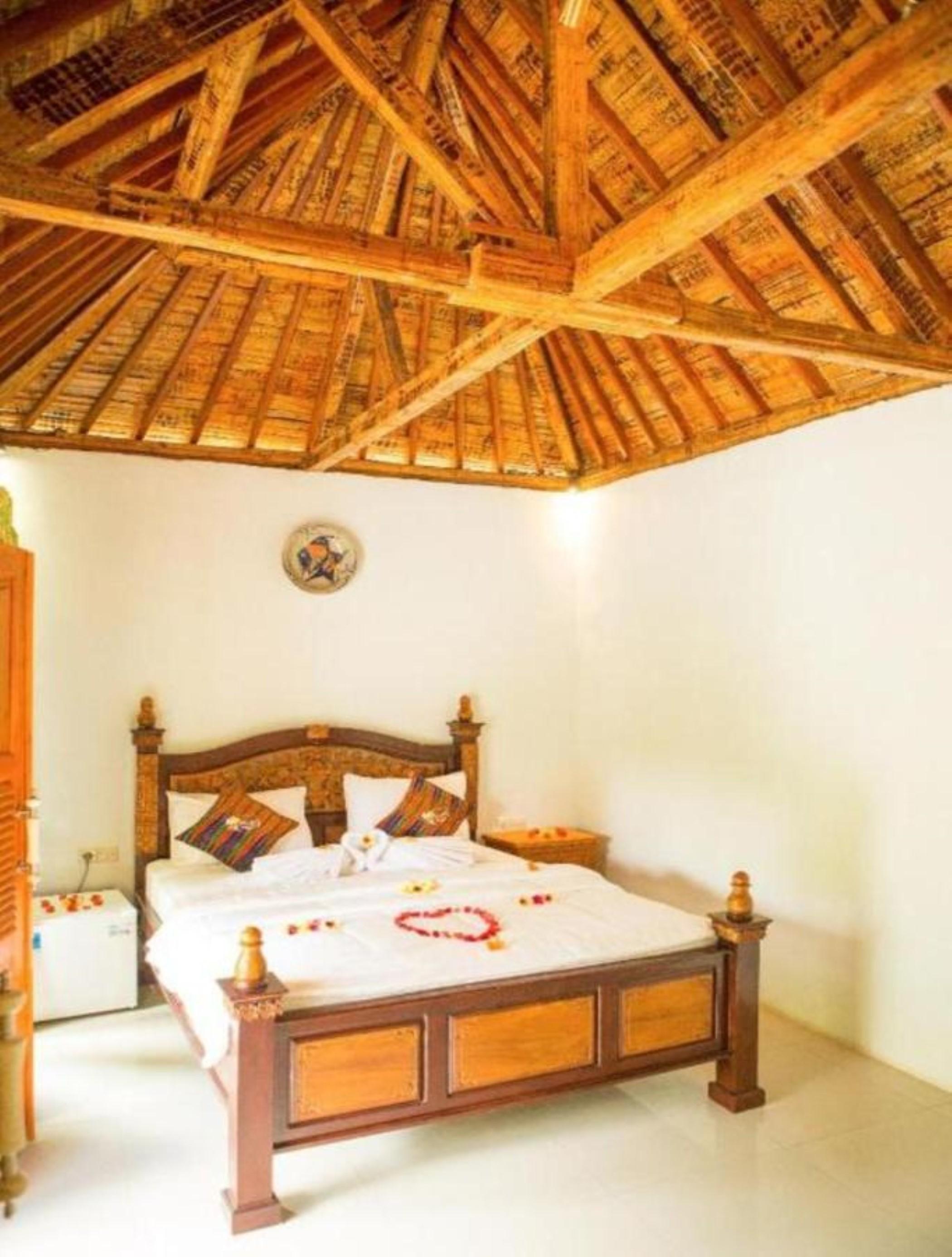 Kubu Reot Taman Asri Villa Batumadeg Kültér fotó