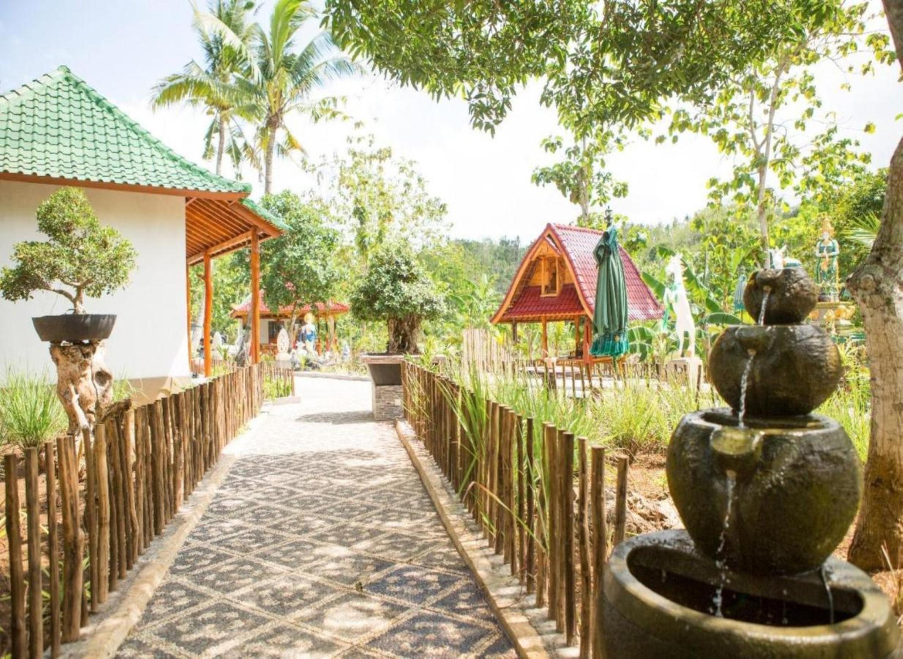 Kubu Reot Taman Asri Villa Batumadeg Kültér fotó